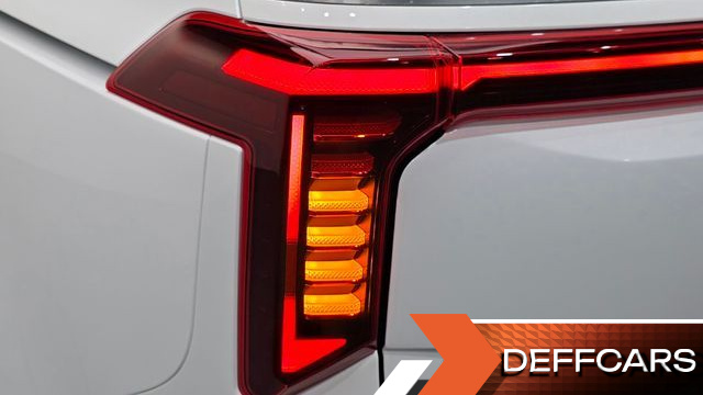 Kia CARNIVAL Diesel 7-Seater Signature купить на сайте DeffCars