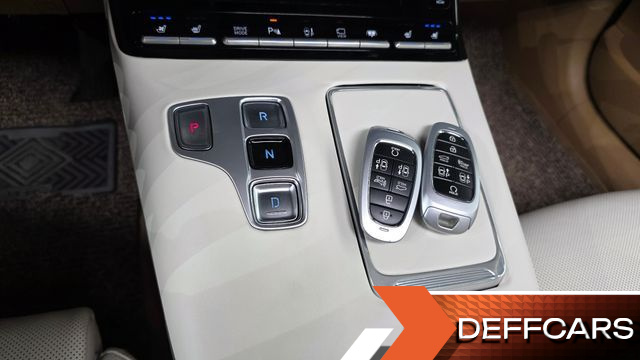 Hyundai GRANDEUR 3.3 Calligraphy купить на сайте DeffCars