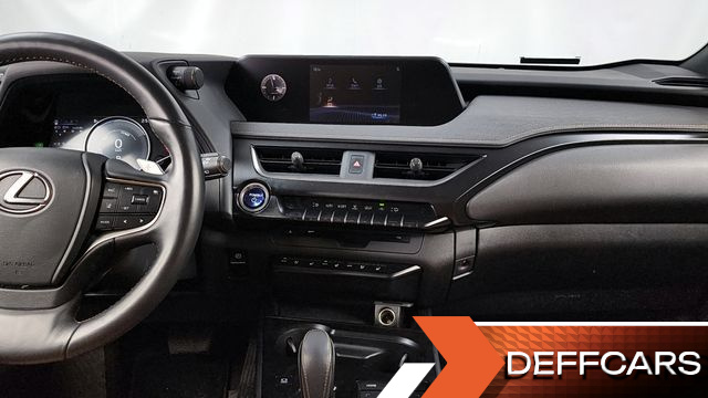 Lexus UX 2WD купить на сайте DeffCars