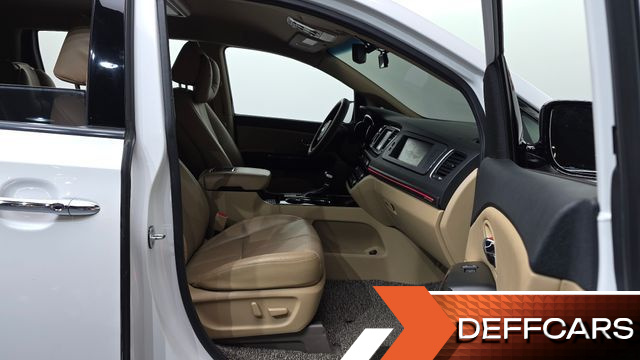 Kia CARNIVAL Gasoline 9-Seater Noblesse Special купить на сайте DeffCars