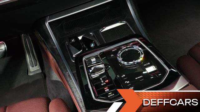 BMW 7-SERIES 740i sDrive M Sport купить на сайте DeffCars