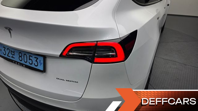 Tesla MODEL Y Long Range AWD купить на сайте DeffCars