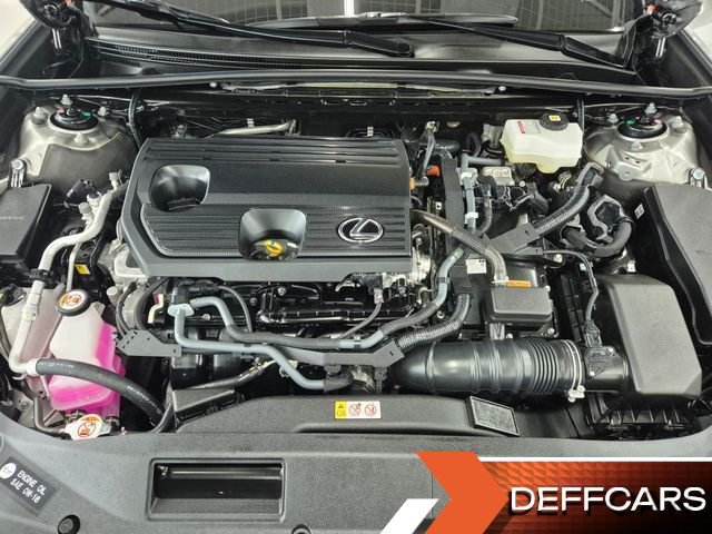 Lexus ES Executive купить на сайте DeffCars