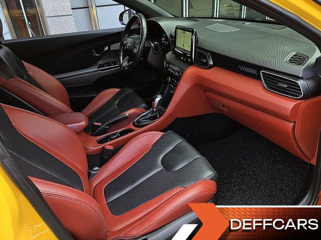 Hyundai VELOSTER 1.4 Turbo Modern Core купить на сайте DeffCars