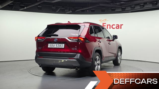 Toyota RAV4 2.5 4WD Hybrid купить на сайте DeffCars
