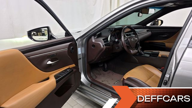 Lexus ES Luxury Plus купить на сайте DeffCars