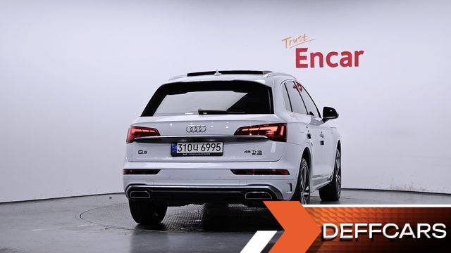 Audi Q5 45 TFSI Quattro Premium купить на сайте DeffCars