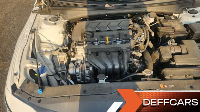 Hyundai AVANTE 1.6 Inspiration купить на сайте DeffCars