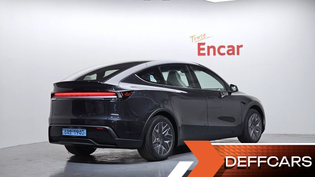 Tesla MODEL Y L Long Range AWD купить на сайте DeffCars