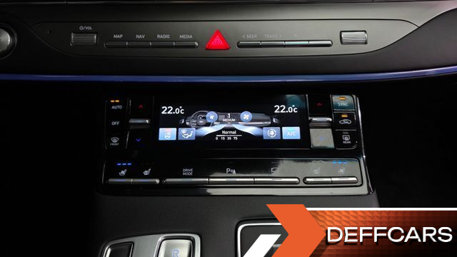 Hyundai GRANDEUR 2.5 Le Blanc купить на сайте DeffCars