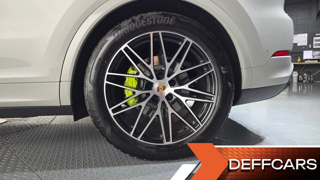 Porsche CAYENNE 3.0 E-Hybrid Coupe купить на сайте DeffCars