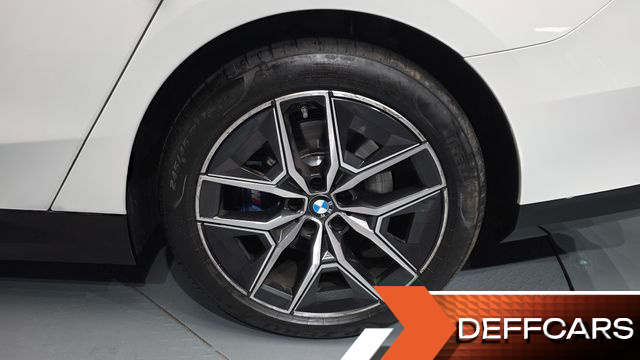BMW 5-SERIES 520i M Sport купить на сайте DeffCars