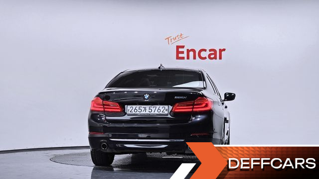 BMW 5-SERIES 520i Luxury купить на сайте DeffCars