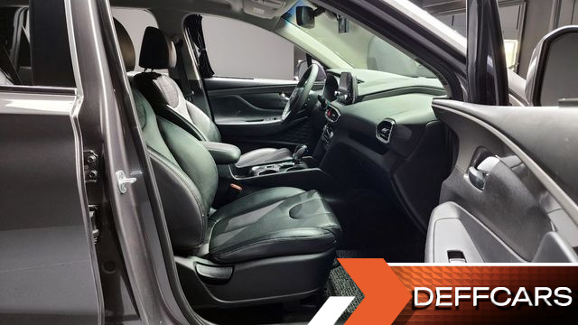 Hyundai SANTAFE Gasoline 2.0T 2WD Exclusive купить на сайте DeffCars
