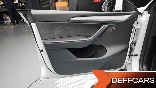 Tesla MODEL Y RWD купить на сайте DeffCars