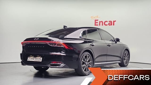 Hyundai GRANDEUR 2.5 Premium Choice купить на сайте DeffCars