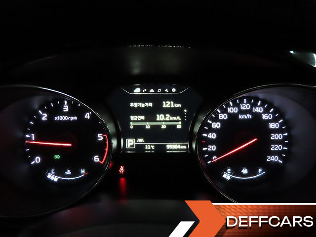 Kia CARNIVAL 9-seater Noblesse купить на сайте DeffCars