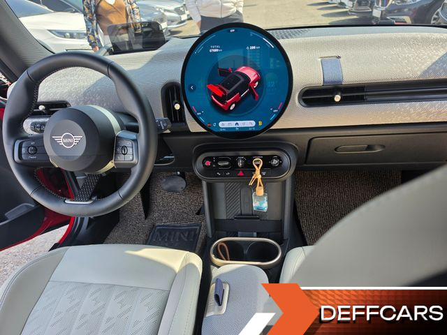 Mini COOPER Favoured купить на сайте DeffCars