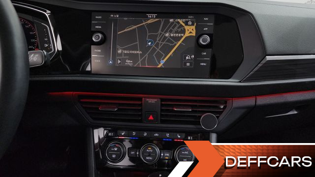 Volkswagen JETTA 1.5 TSI Prestige купить на сайте DeffCars