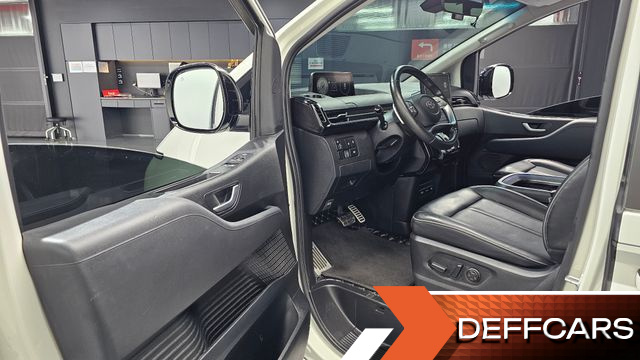 Hyundai STARIA L3.5 Lounge 9-Seater Inspiration купить на сайте DeffCars