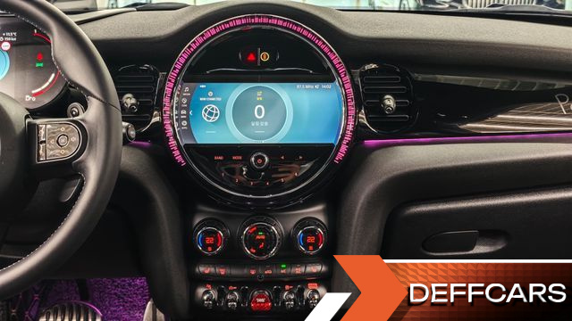Mini COOPER JCW Pat Moss Edition 3rd купить на сайте DeffCars