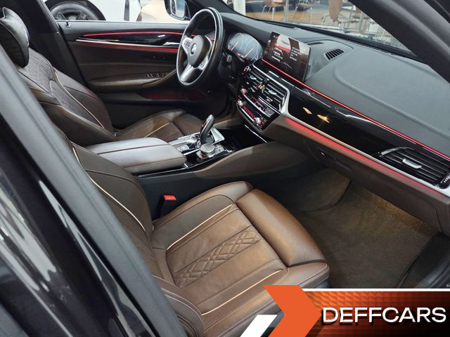 BMW 5-SERIES 530i xDrive M Sport Package Plus купить на сайте DeffCars