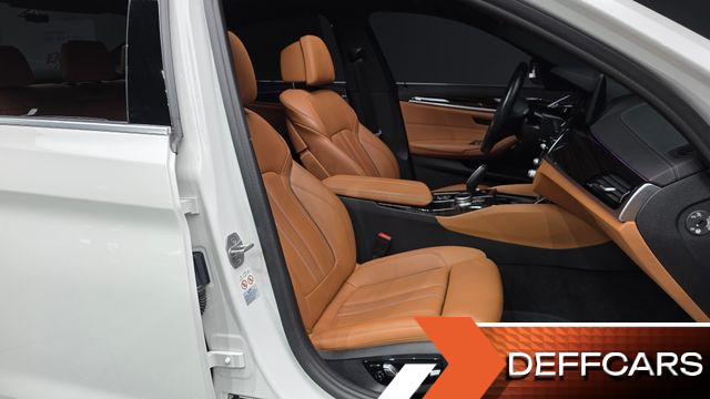 BMW 5-SERIES 520i M Sport купить на сайте DeffCars