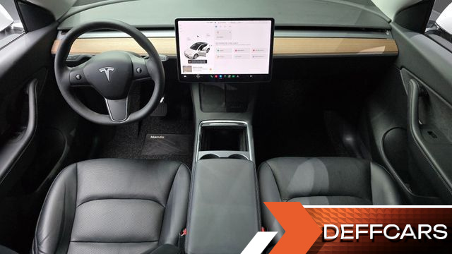 Tesla MODEL Y Long Range AWD купить на сайте DeffCars
