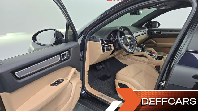 Porsche CAYENNE 3.0 E-HYBRID COUPE PLATINUM EDITION купить на сайте DeffCars
