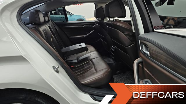 BMW 5-SERIES 520d Luxury Plus купить на сайте DeffCars