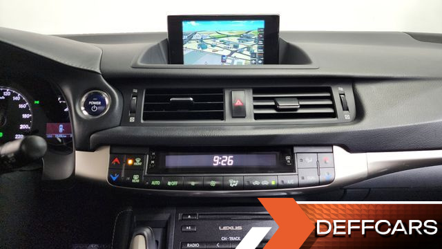 Lexus CT200H 1.8 Supreme ZWA10 купить на сайте DeffCars