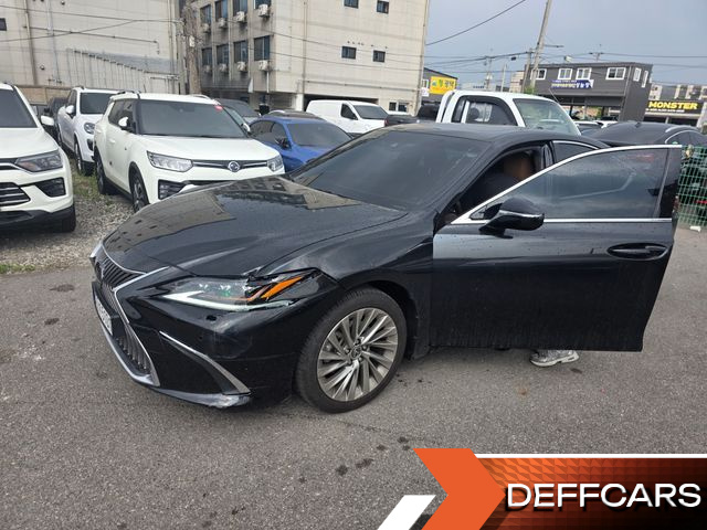Lexus ES Executive купить на сайте DeffCars