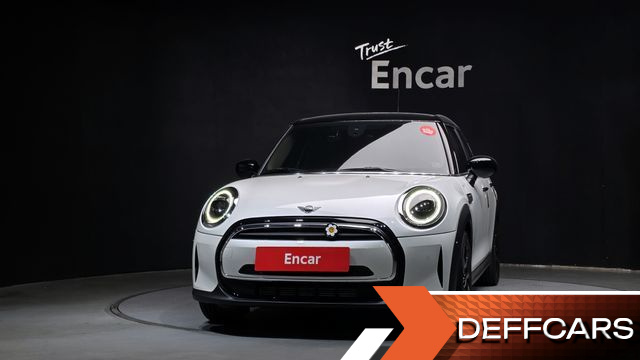 Mini COOPER 5Door Classic Third Generation купить на сайте DeffCars