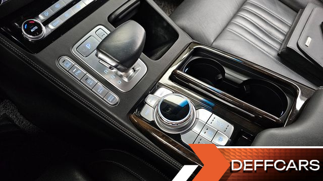 Genesis G90 3.8 AWD Premium Luxury купить на сайте DeffCars