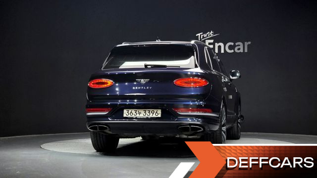 Bentley BENTAYGA 4.0 V8 купить на сайте DeffCars