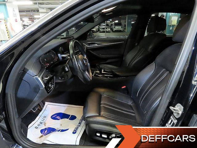 BMW 5-SERIES 520i M Sport купить на сайте DeffCars