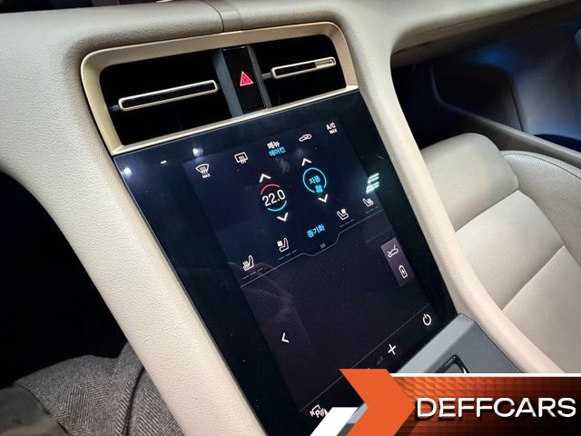 Porsche TAYCAN 4S купить на сайте DeffCars