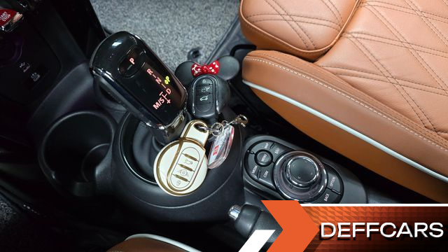 Mini COOPER 5Door Classic Third Generation купить на сайте DeffCars