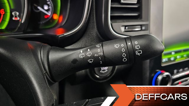 Renault-KoreaSamsung QM6 2.0 GDe RE Signature 2WD купить на сайте DeffCars