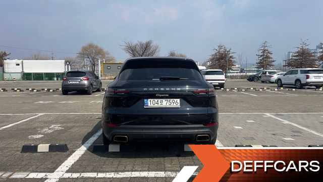Porsche CAYENNE 3.0 E-Hybrid купить на сайте DeffCars