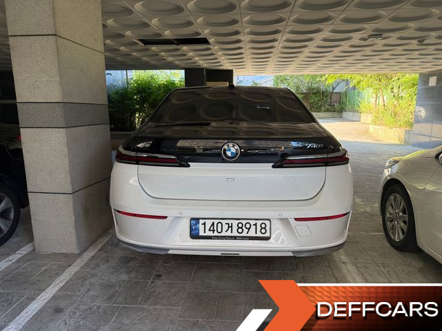 BMW 7-SERIES 740i sDrive Design Pure Excellence купить на сайте DeffCars