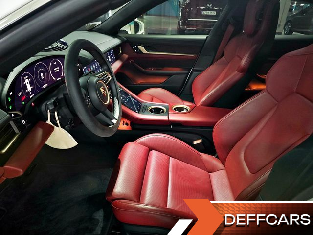 Porsche TAYCAN 4S купить на сайте DeffCars