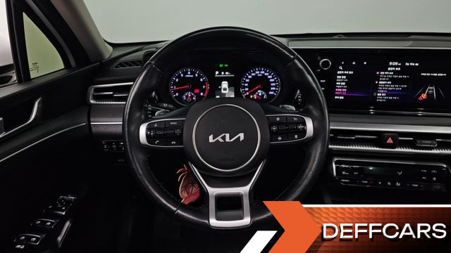 Kia K5 2.0 Prestige купить на сайте DeffCars