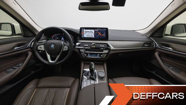 BMW 5-SERIES 530i Luxury купить на сайте DeffCars