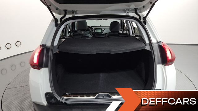 Peugeot 2008 1.5 BlueHDi Allure купить на сайте DeffCars