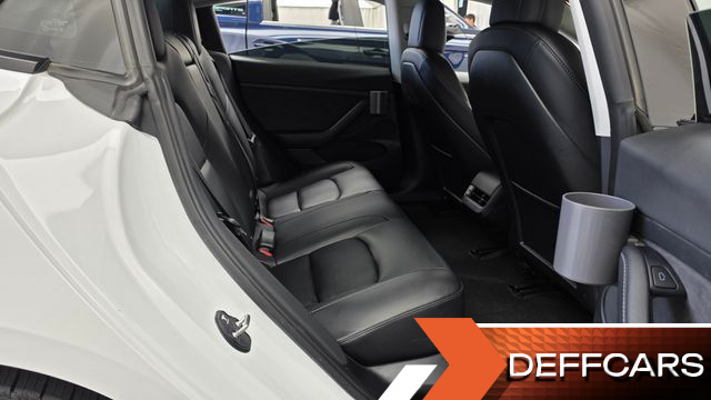 Tesla MODEL 3 Long Range AWD купить на сайте DeffCars