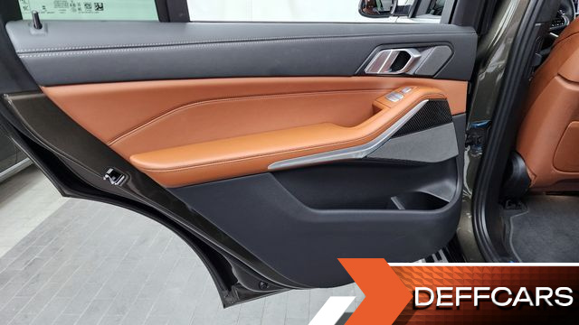 BMW X7 xDrive 40i M Sport 6STR купить на сайте DeffCars