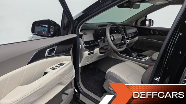 Kia CARNIVAL HEV 9-Seater Hi-Limousine Signature купить на сайте DeffCars