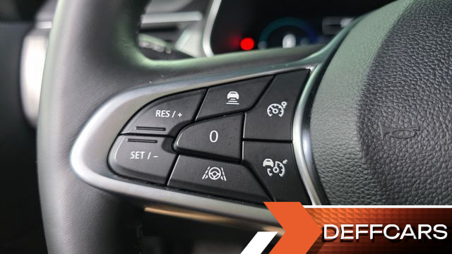 Renault-KoreaSamsung XM3 1.6 E-TECH Inspire e-shifter купить на сайте DeffCars