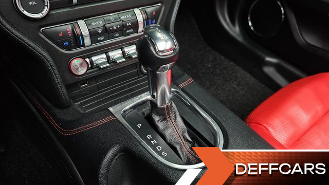 Ford MUSTANG Convertible купить на сайте DeffCars